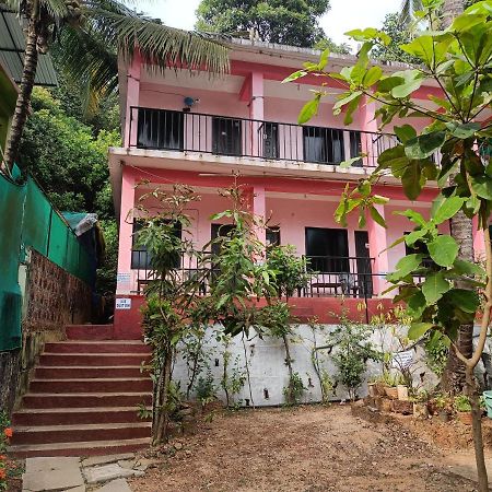 Est Hem Guesthouse Arambol Ngoại thất bức ảnh