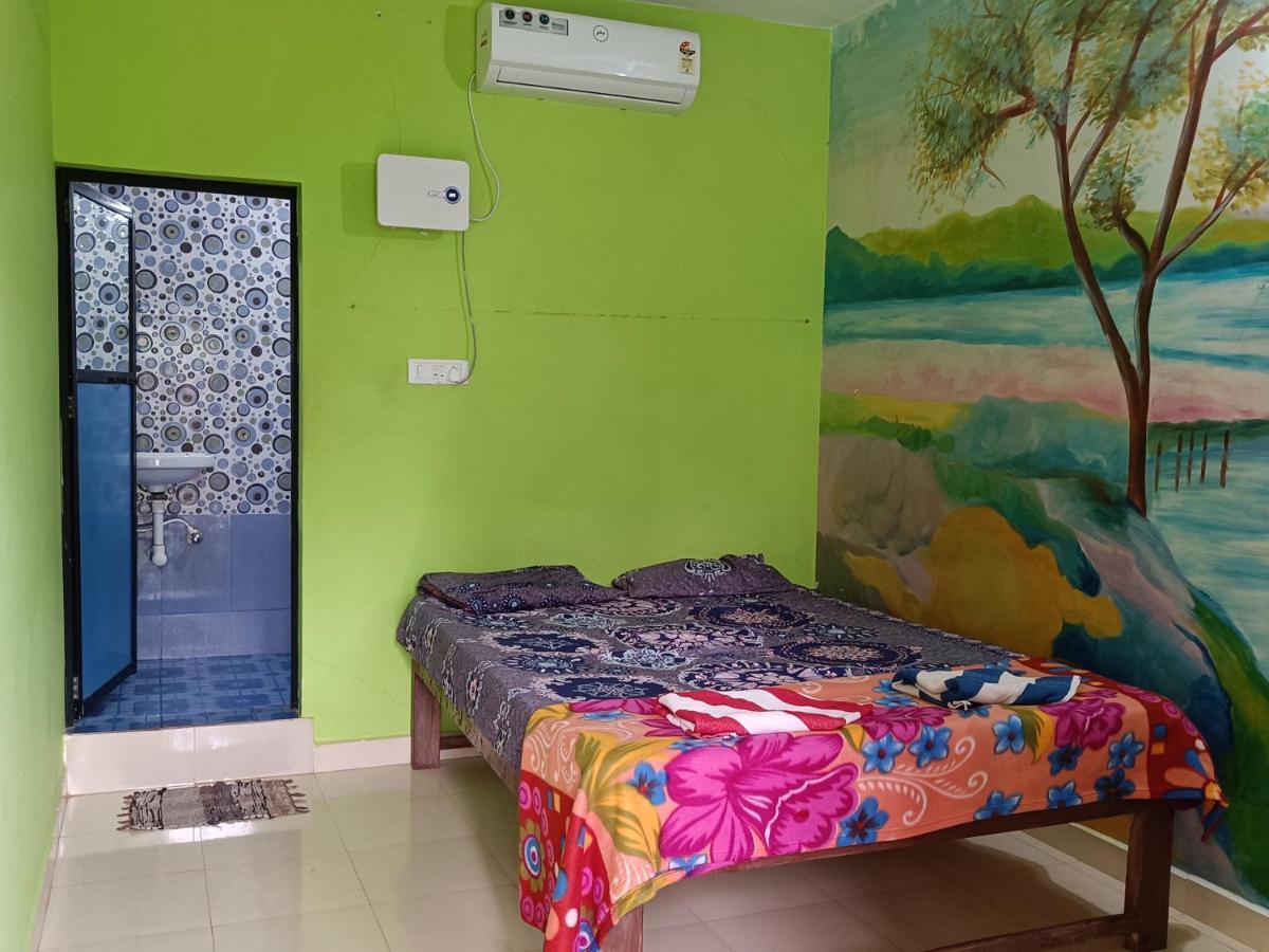Est Hem Guesthouse Arambol Ngoại thất bức ảnh