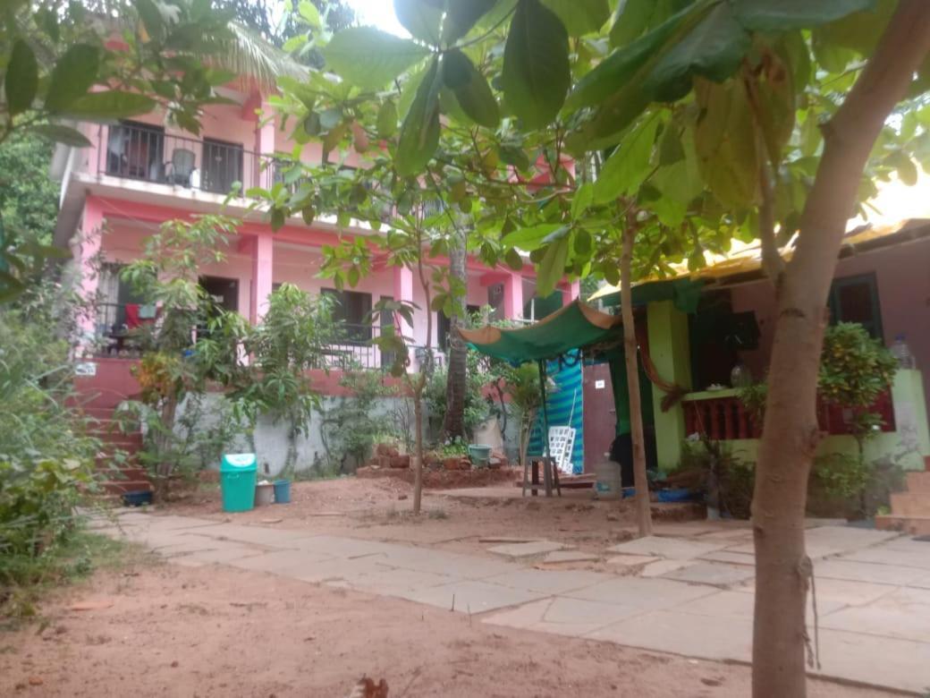 Est Hem Guesthouse Arambol Ngoại thất bức ảnh